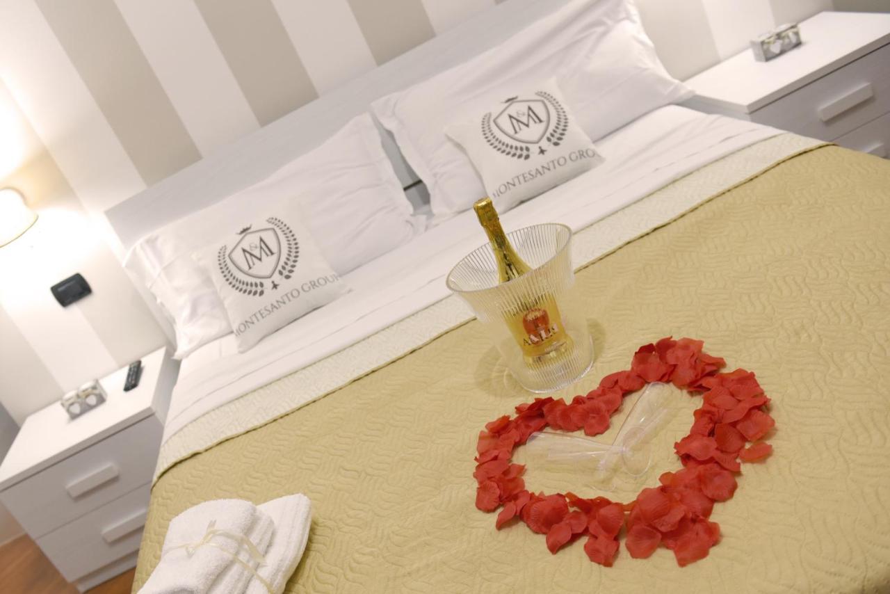 نابولي Montesantogroup Sorrento Room المظهر الخارجي الصورة