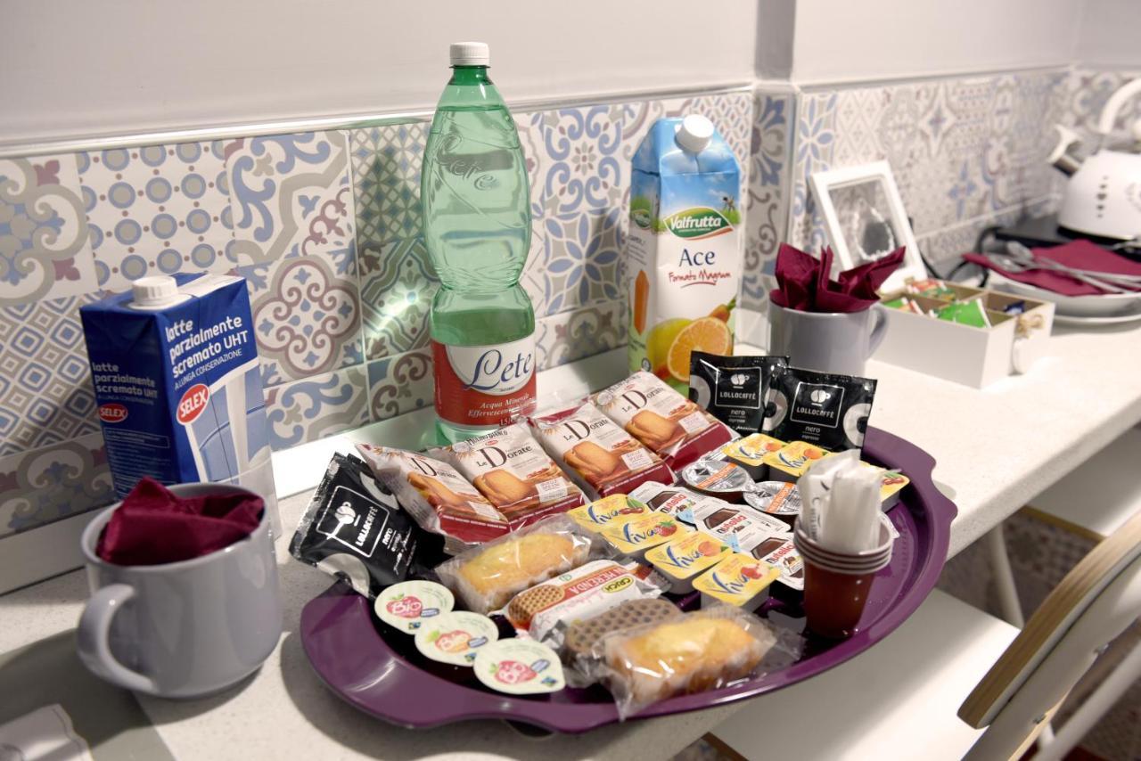 نابولي Montesantogroup Sorrento Room المظهر الخارجي الصورة