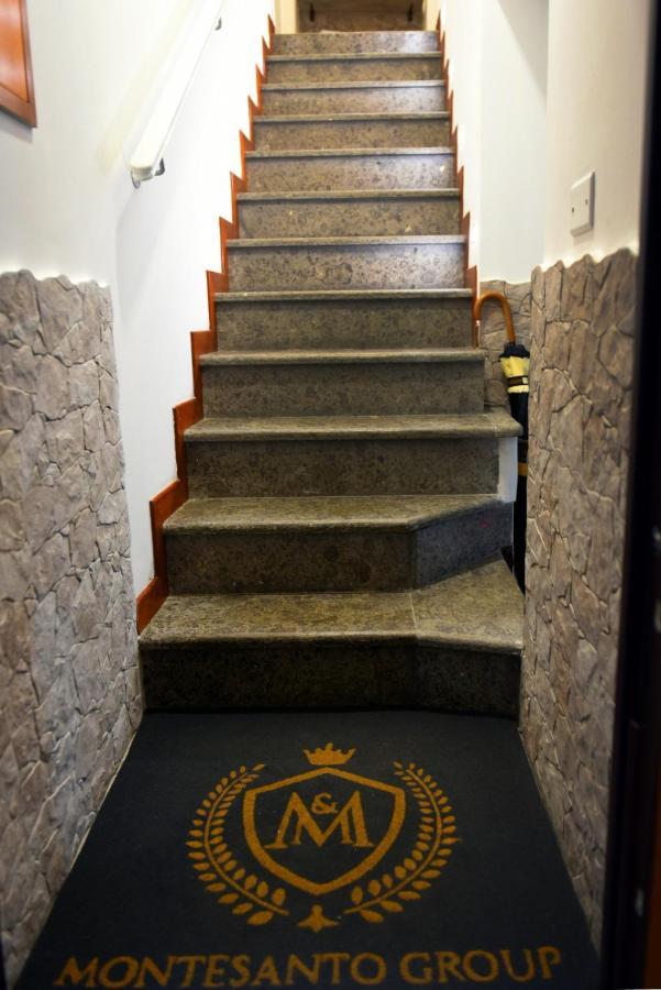نابولي Montesantogroup Sorrento Room المظهر الخارجي الصورة